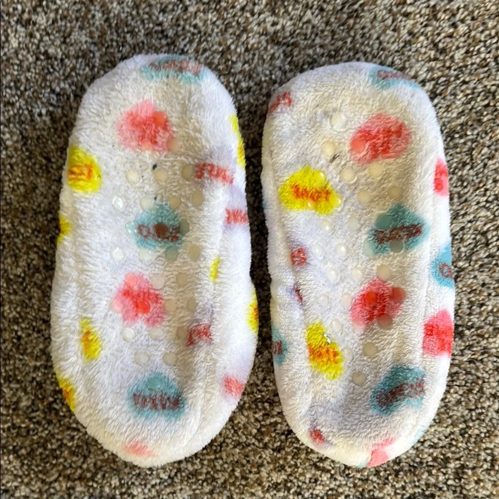 Candy Heart Slippers - Picture 3 of 3